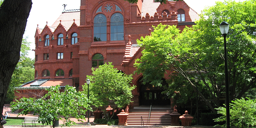 The distinctive Fisher Fine Arts Library–a National Historic Landmark–is a favorite study spot for Penn students.