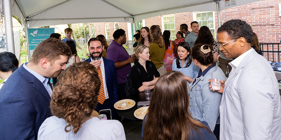 At the monthly Friday night networking reception, Executive MPA students learn from and connect with faculty members, experienced practitioners, invited speakers, and each other.